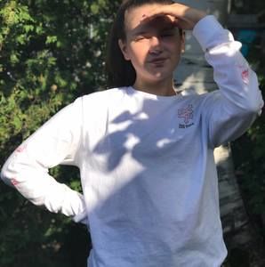 Meet your Posher, Elizabeth